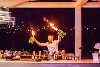 Flair Bartending: The Art of Entertaining with Show-Stopping Drinks